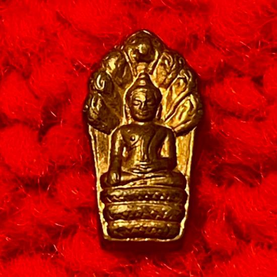 รูปพระนาคปรกใบมะขาม รุ่นแรก เนื้อทองแดง ครูบาสร้อย วัดมงคลคีรีเขตร์ จ.ตาก ปี 2532 
